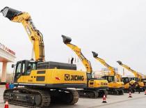 Hybrid hydraulic excavator has a bunch of advantages