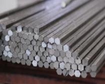 The steel market is lightly traded, stocks increase, and steel spot prices continue to fall
