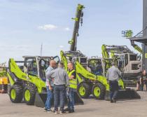 Zoomlion Earth moving Machinery Successfully Held in Poland Open Day